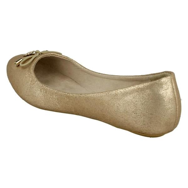 Spot On Ladies Spot On Flat Ballerina Metal Flower Attachment Bow