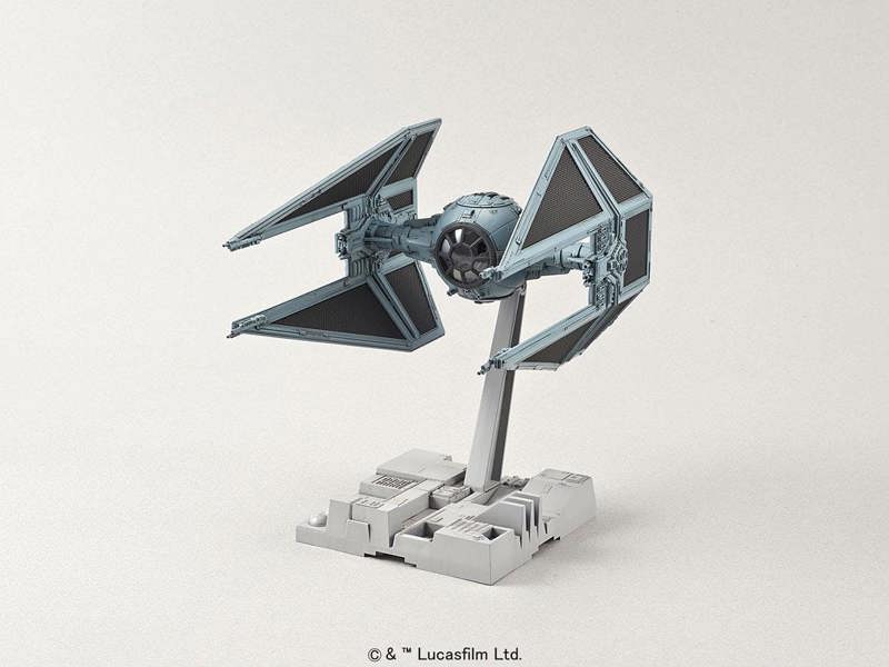 Revell Bandai Star Wars TIE Interceptor (1:72 Scale)