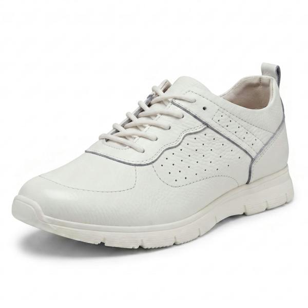 Down to Earth Ladies Spot On Low Lace Up Trainer F7224 - White