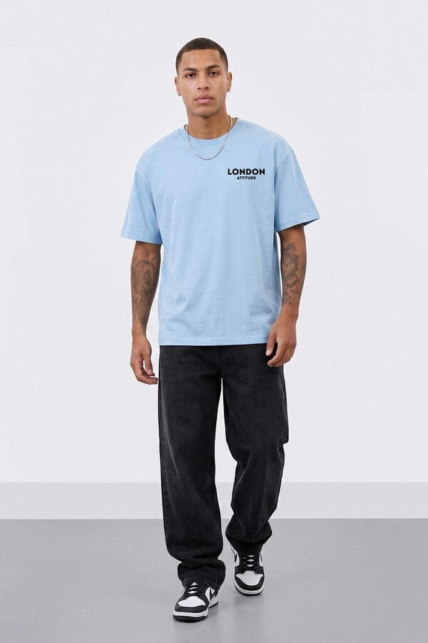 London Attitude Athletics Premium Graphic T-Shirt in Black Print