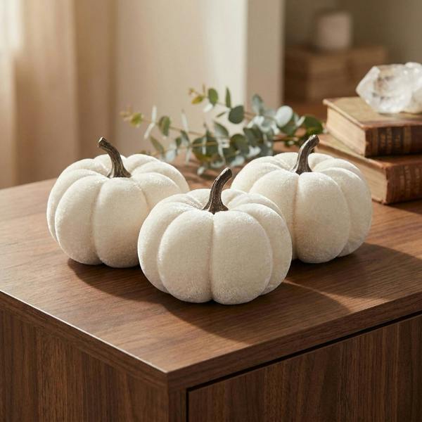 Garden Greatness 3 Pack Velvet White Autumn Pumpkins