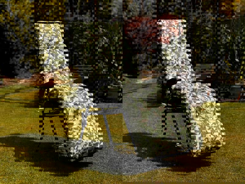 Glendale Garden Relaxer (Pattern Options Available) 99 x 58 x 73 Cotswold Leaf The Garden Furniture Shop