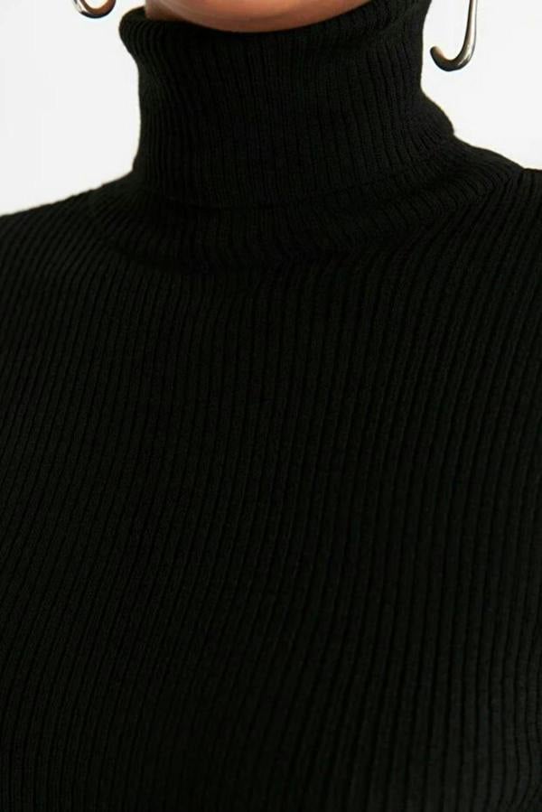 WOVCOR Basic Turtleneck Knit Sweater
