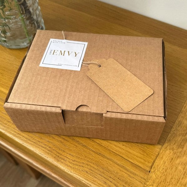 Mala Leather Cricket Gift Set – RFID Card Holder & Hand-Stitched Keyring