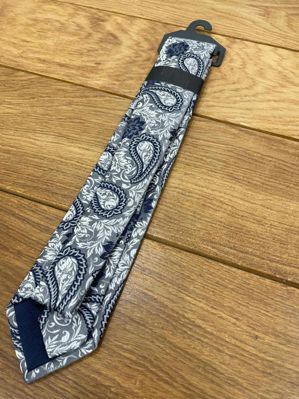 Spectre Flowers Tie & Pocket Square - Grey / Navy / Silver