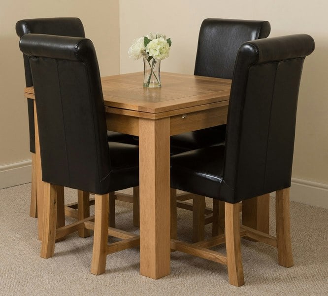 That's Furniture Richmond Small Extending Oak Dining Set with Washington Leather Chairs