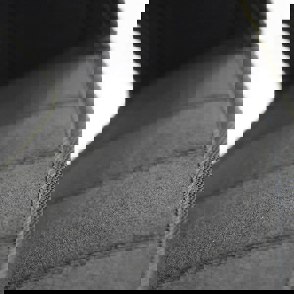 Inner padding on power lifting belt