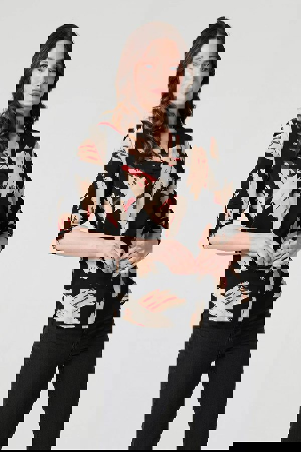 Black | Printed Collarless V-Neck Blouse