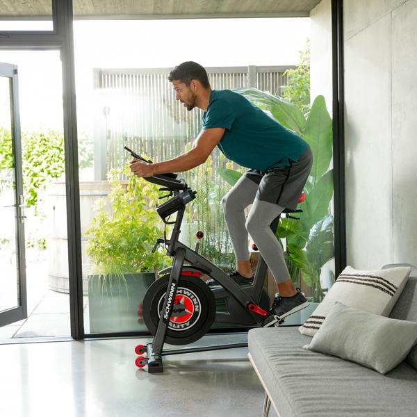 Schwinn 800IC Indoor Cycle - uk.johnsonfitness.com