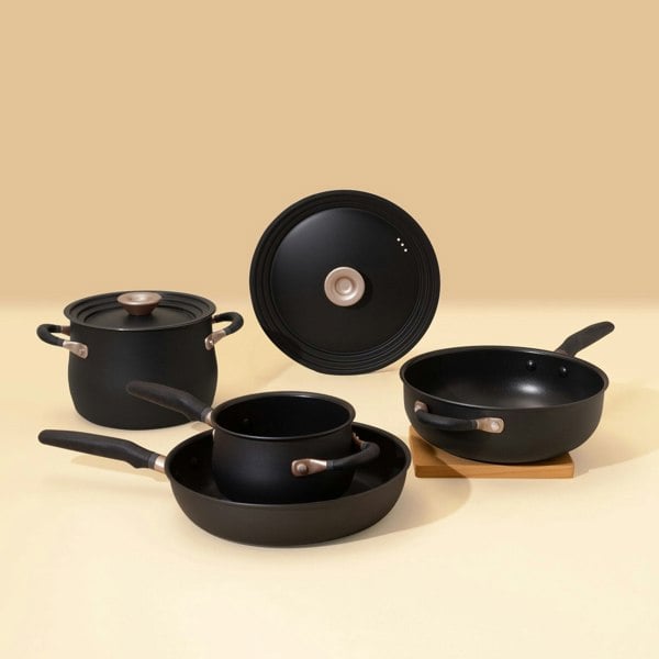 Meyer: Accent Non-Stick Saucepan, Frying Pan & Chef Pan Set - 6 Piece