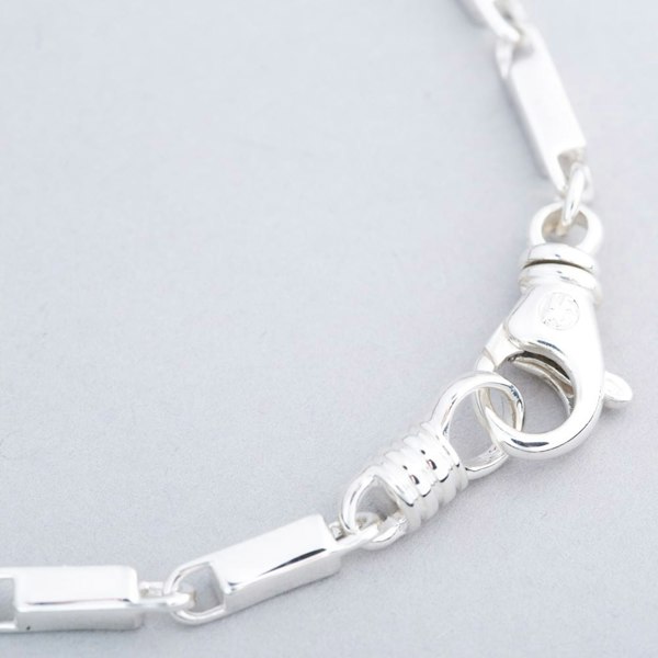 T. H. Baker Argentium Silver 7.9 Inch Rectangle Bar Chain Bracelet ARG-943041-7.9