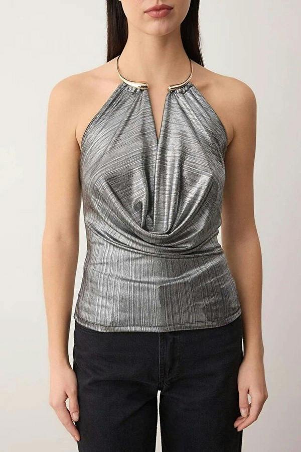 WOVCOR V-Neck Knit Party Blouse with Accessory Details
