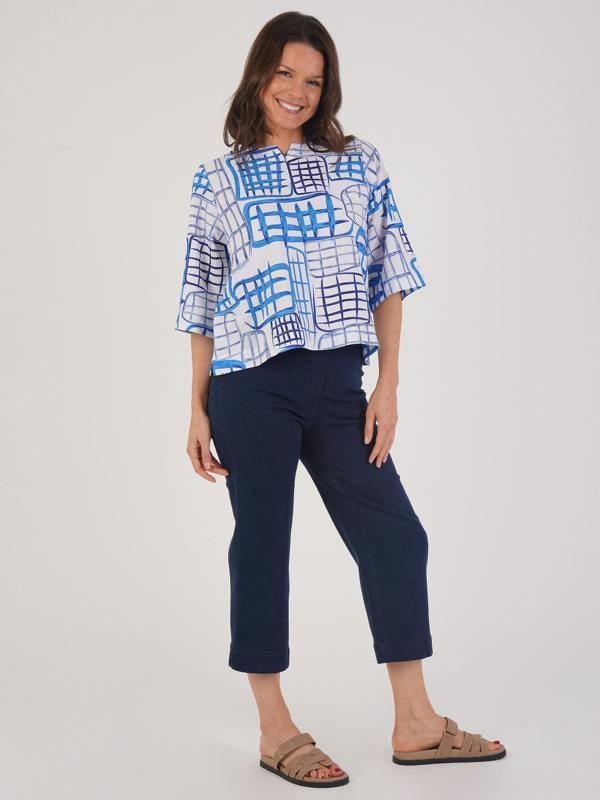 VIZ-A-VIZ Abstract Grid Print Top