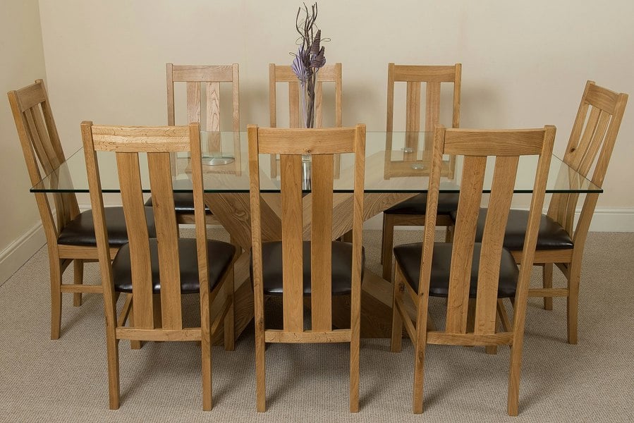 That's Furniture Valencia Oak Large Glass Dining Table & Princeton Oak Chairs