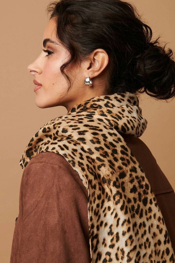 Brown | Animal Printed Relaxed Shawl Scarf

