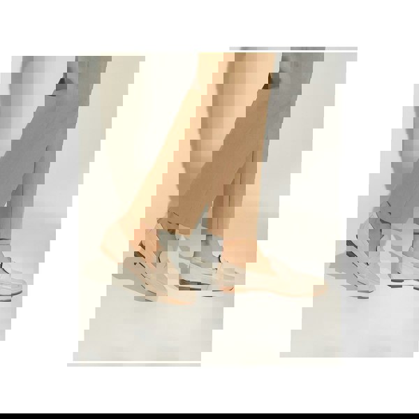Dune London Dune model Gianetta Shoe Female in Ecru