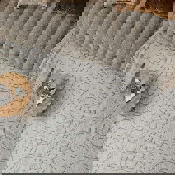 Living Room rug, beige-cream colours, geometric, practicality in mind, the rug is anti-allergic.