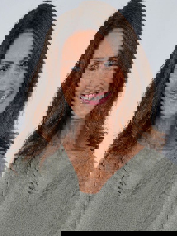 TIGI-Wear Drape Knot Neckline Top