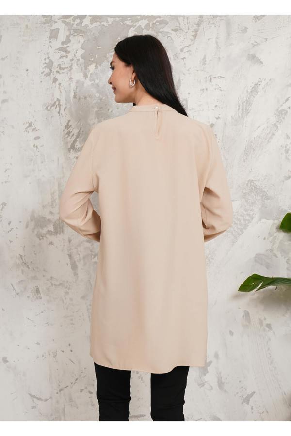 Hoxton Gal Oversized Long Sleeves Brooch Detailed Tunic