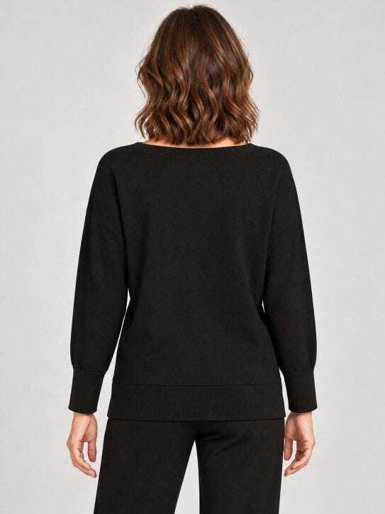 VIZ-A-VIZ Nailhead Boat Neck Jumper