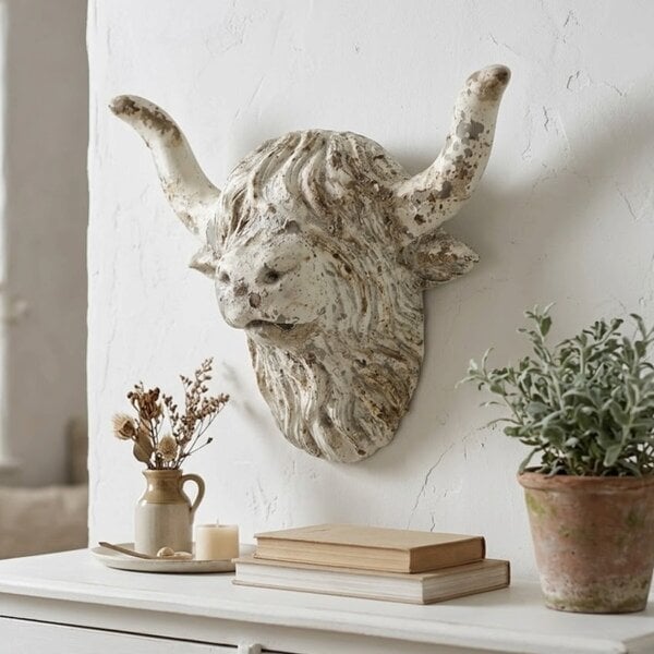 Garden Greatness Highland Cow Head Large Wall Hanging