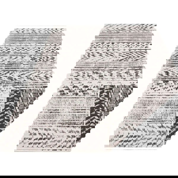 Indoor-Outdoor Reversible Geometric Black Rug