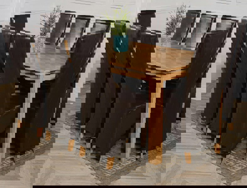 That's Furniture Oslo 180 x 90cm Large Oak Dining Set with Lola Leather Chairs