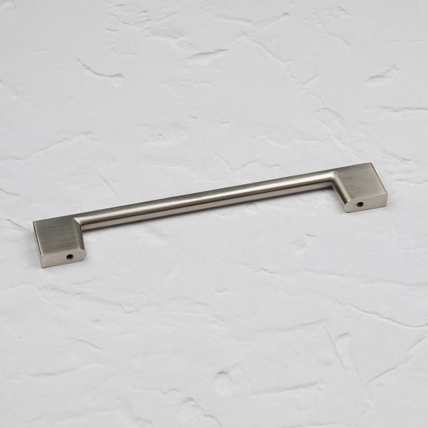 Handle & Home 160mm Brushed Nickel Slim Square D Handle