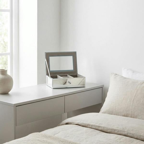 Garden Greatness Single Mirror Glass Jewellery Box