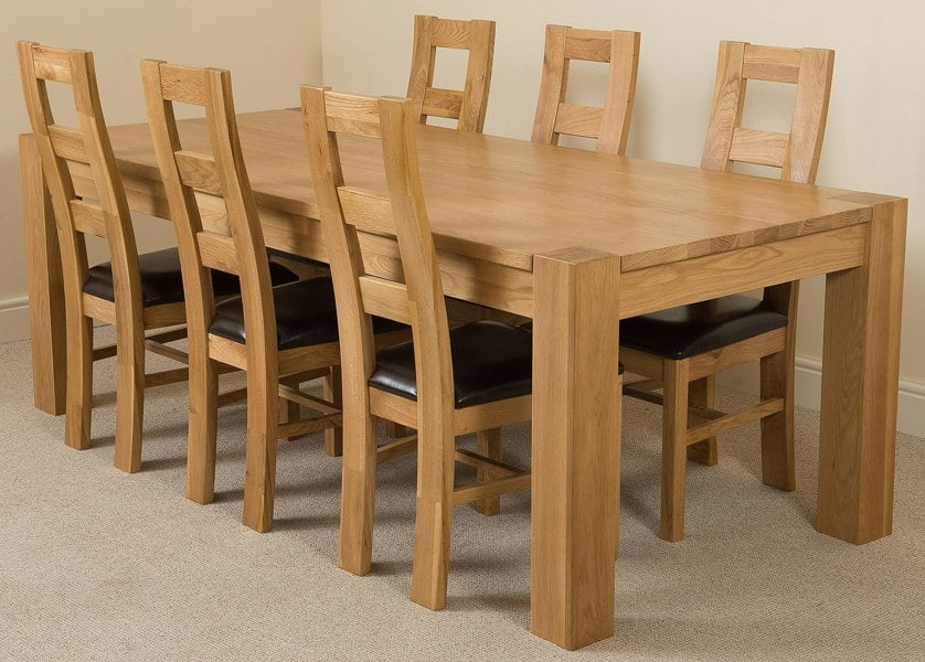 That's Furniture Kuba Extra Large Oak Dining Table with Yale Oak Chairs
