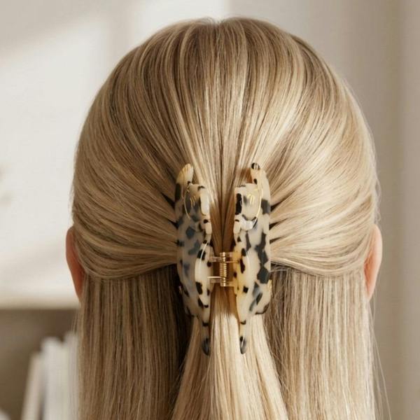 Gold Trip White & Black Stretching Cat Claw Clip