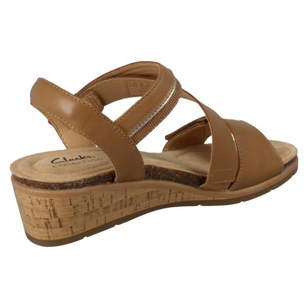 Clarks Ladies Clarks Sandals Kacha Wave