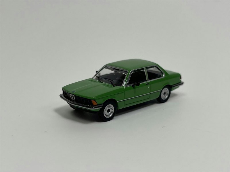 Minichamps BMW 323i e21 1975 Green 1:87 Scale Minichamps 870020002