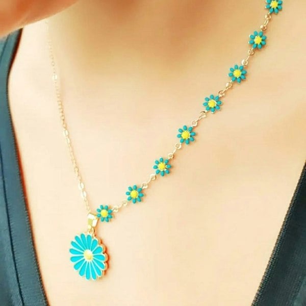 The Colourful Aura Half Turquoise Floral Indie Boho Daisy Charms Choker Summer Necklace