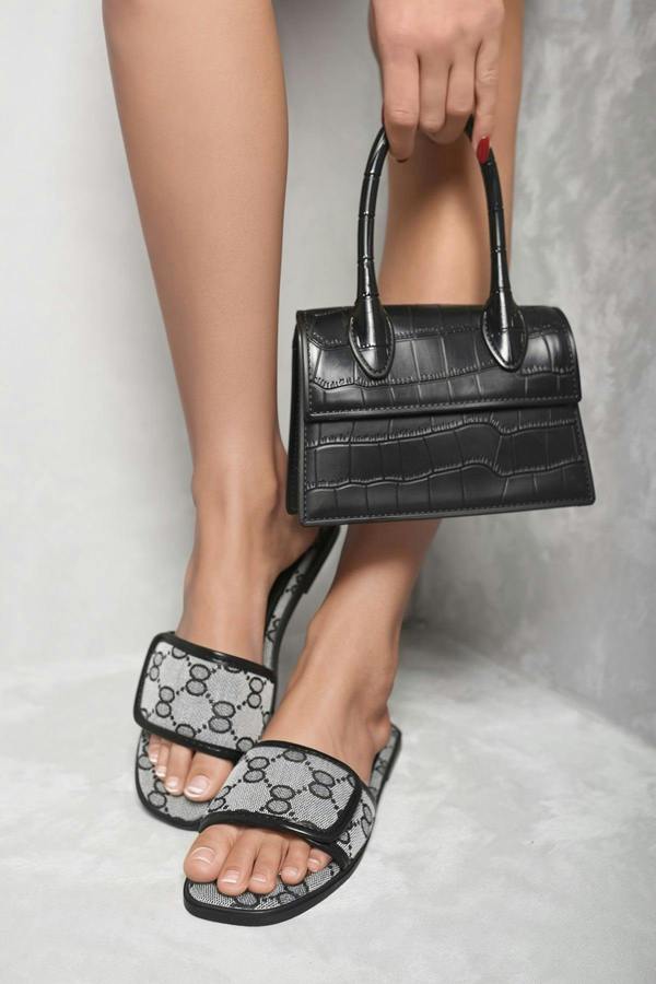 Josie Woven Print Front Strap Flat Sandals - Grey