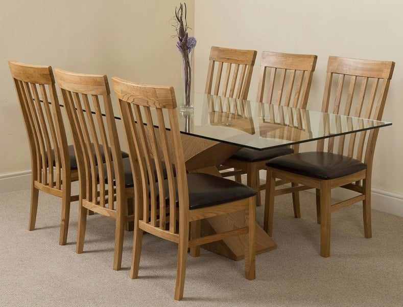That's Furniture Valencia Oak Large Glass Dining Table & Harvard Oak Chairs