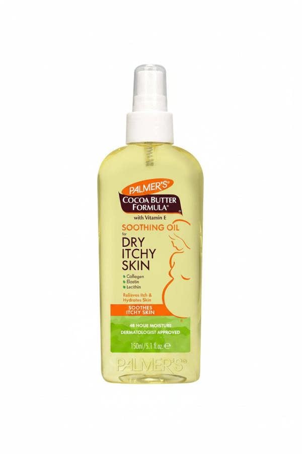 A bottle of Palmer's Cocoa Butter Formula Soothing Oil for dry and itchy skin, with a spray nozzle, 150ml.