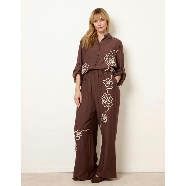 Blue Vanilla Floral Embroidery Trousers