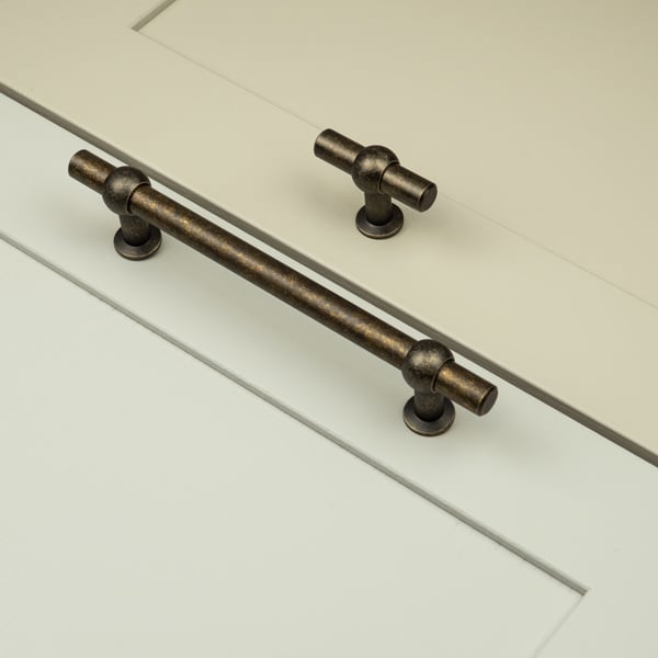 Handle & Home Antique Brass T-Bar Handle and Coordinating Knob