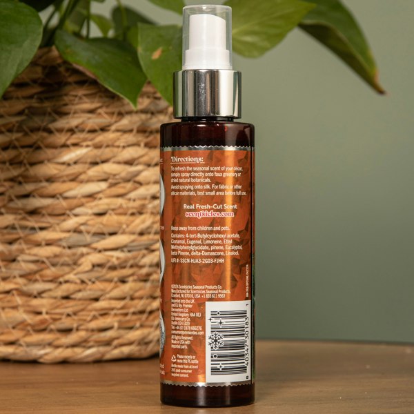 Samuel Alexander 114ml Spiced Pinecone Scentsicles Christmas Decoration Spray Mist