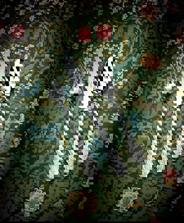 Arthur Price Morris & Co. 'Blackthorn' stainless steel 24 piece 6 person Gift Boxed cutlery set