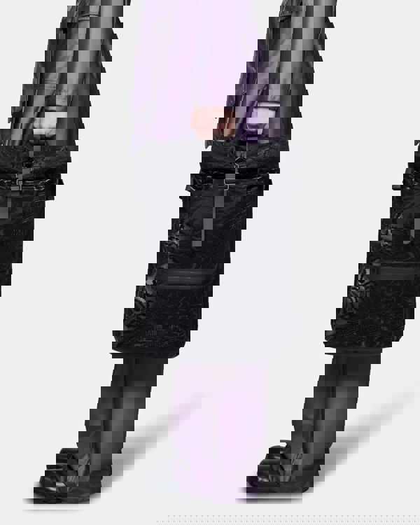 Rains Unisex Rolltop Rucksack - Amp 151 - CHO - Designer Unisex Bags