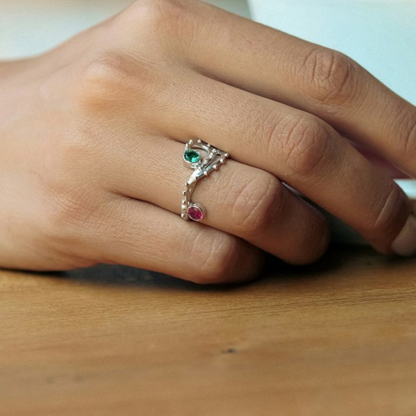 Spero London Emerald and Ruby Color Jewelled Dragon Back Ring