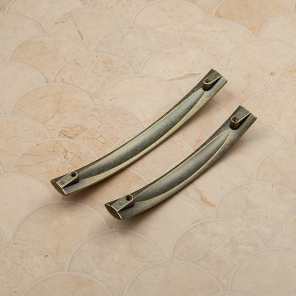 Handle & Home Antique Brass Bow Cabinet Handle