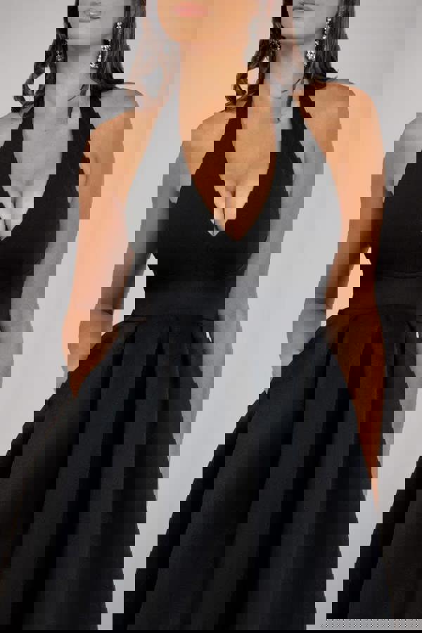 Halter Neck Pleated A-Line Midaxi Dress - Black DR4630