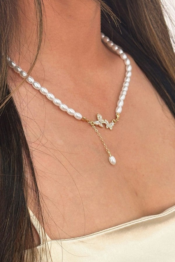 SVNX Butterfly Pearl Chain Necklace - Gift Boxed