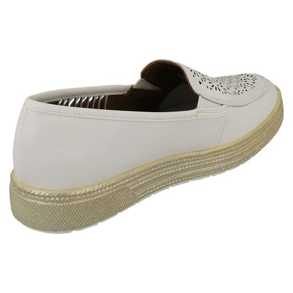Remonte Ladies Remonte Cutout Shoe D1F06