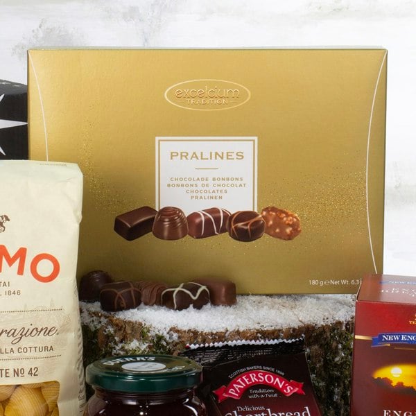 Virginia Hayward Festive Family Fayre Hamper