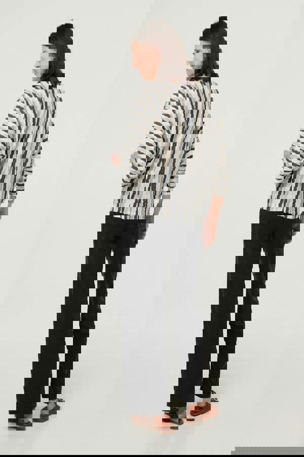 White | Striped 3/4 Sleeve Relaxed Necklace Top