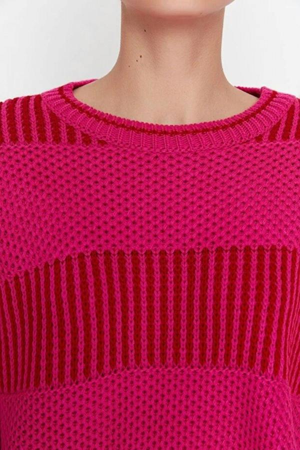 WOVCOR Wide Cut Striped Knit Sweater